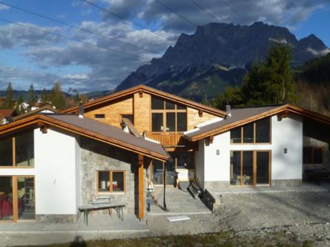 Zugspitzchalets in 6633 Biberwier