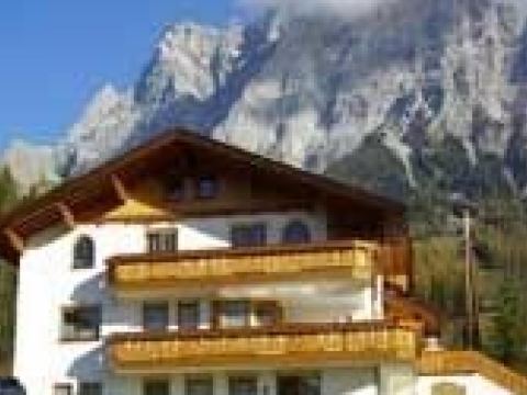 Haus Julia, Ehrwald